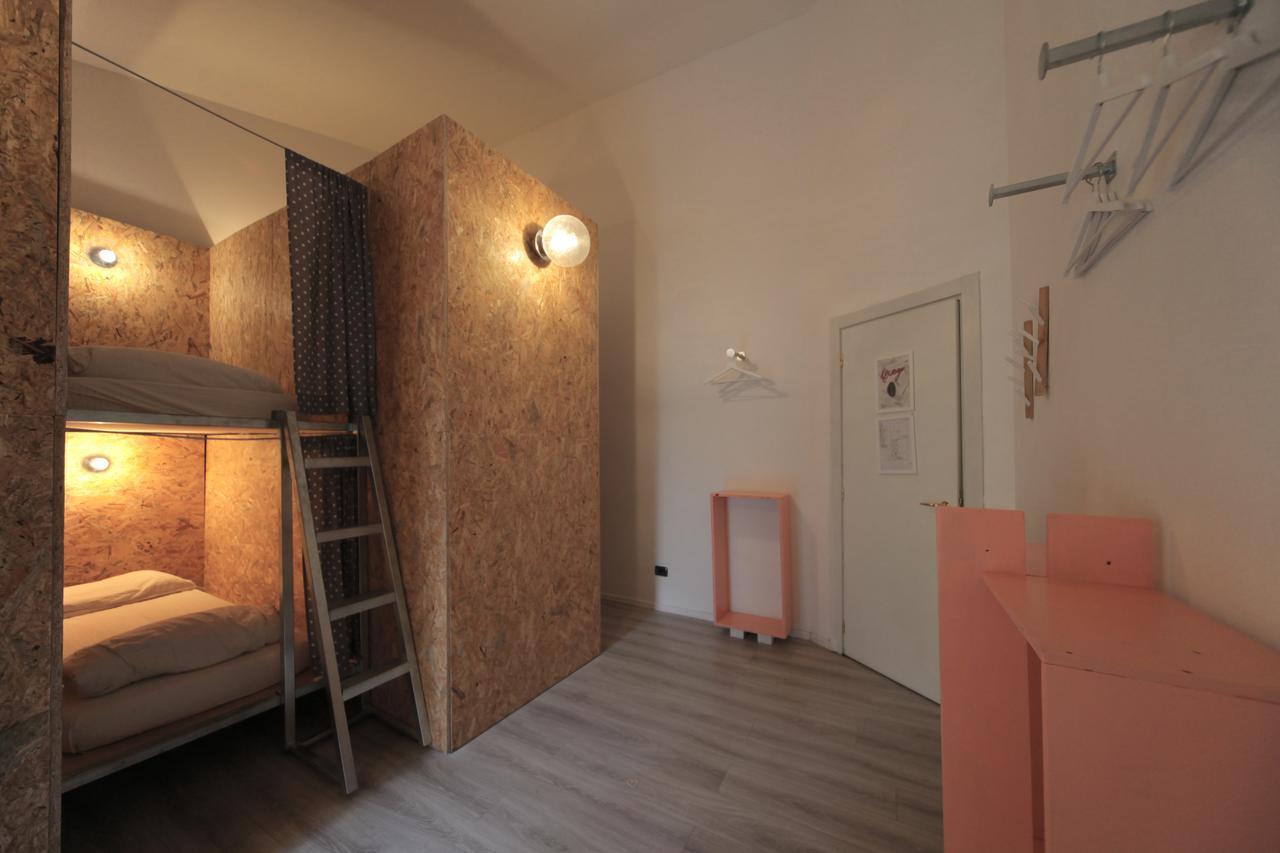 Bed in 6-Bed Female Dormitory Room,664319433:JPEG